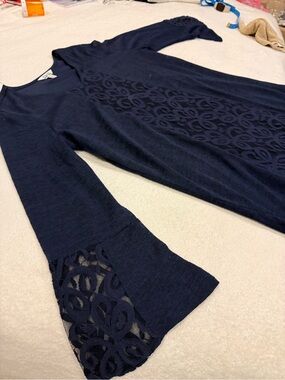 Krazy Kat black top with cream label